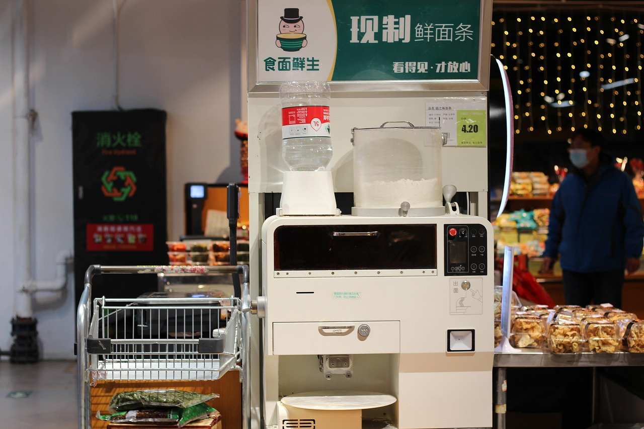 Tortellinatrice: Automatic Machine for Tortellini Production